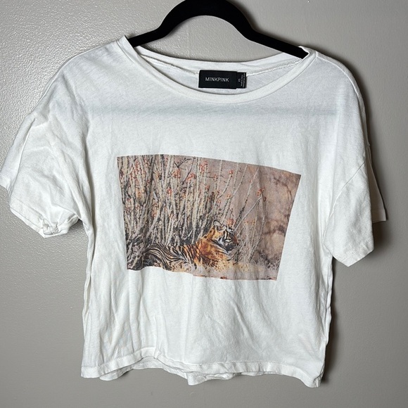 Minkpink White Graphic T-Shirt - Picture 1 of 5